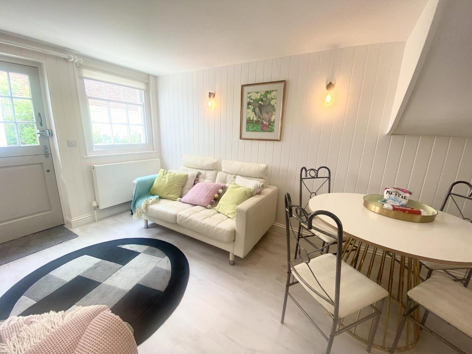 Stylish Cottage With Quay And River View Lymington Extérieur photo