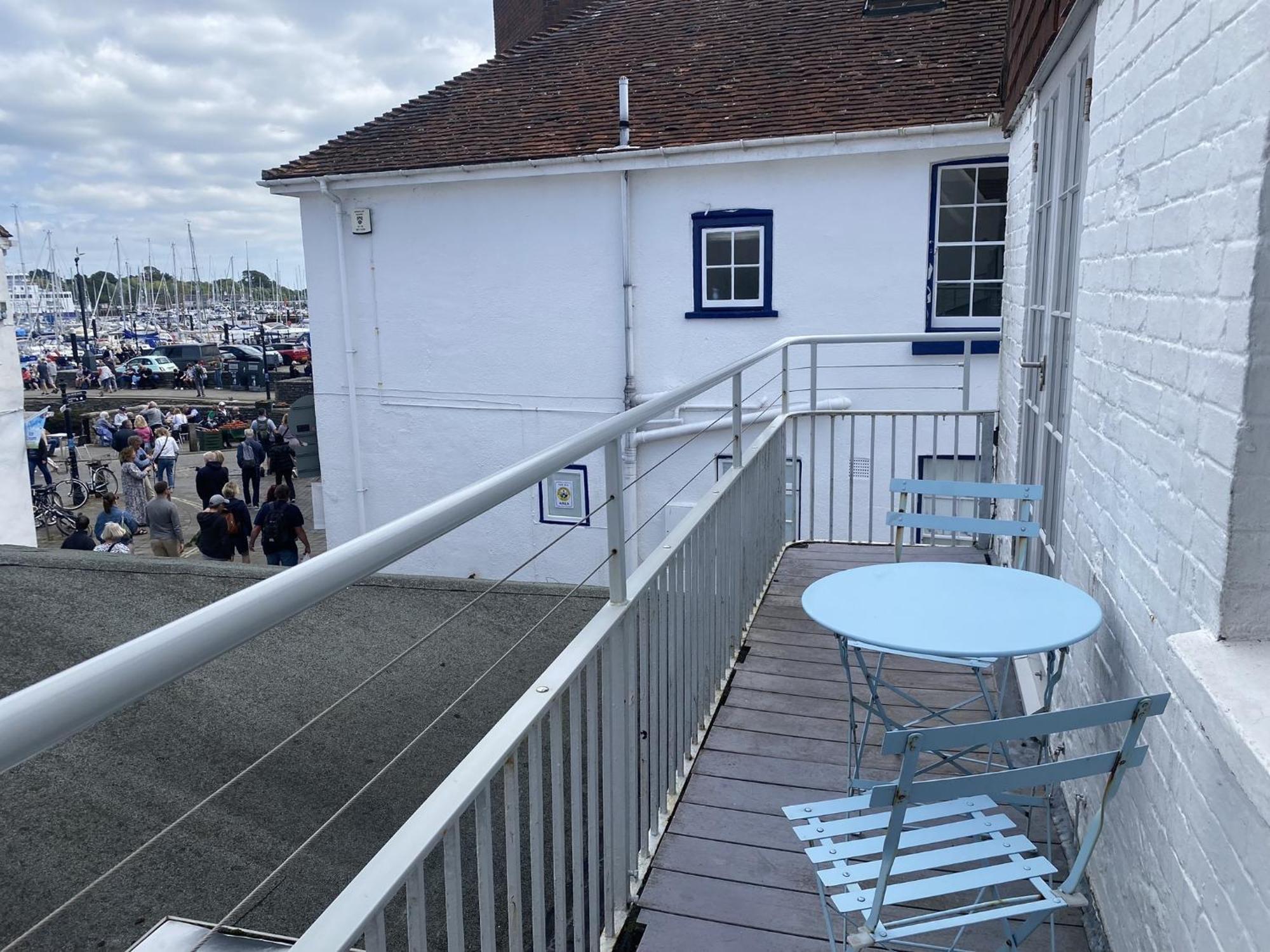 Stylish Cottage With Quay And River View Lymington Chambre photo
